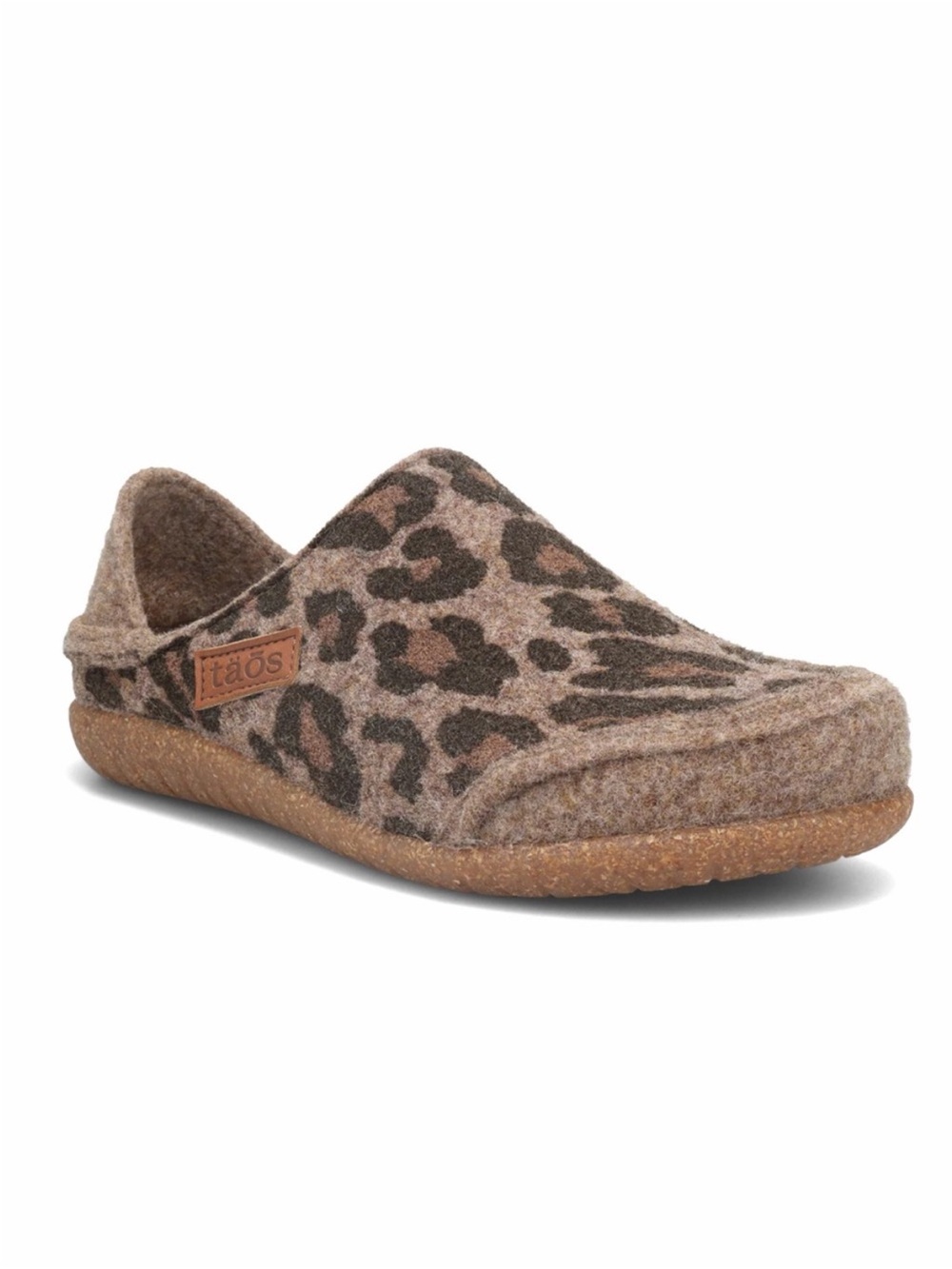 Taos Convertawool clogs leopard wool with a cozy felted upper NWOT 9 fall shoes
